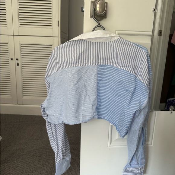 Zara cropped button up size M - Picture 2 of 2